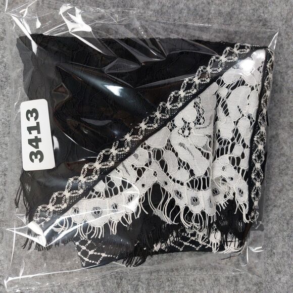 DO+BE Lace Shorts Womens Small Black White Scallop Hem High Rise Lined New - Picture 11 of 11